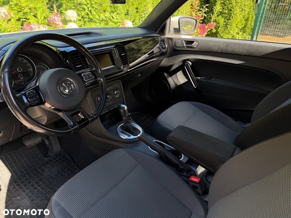 Volkswagen Beetle - 8