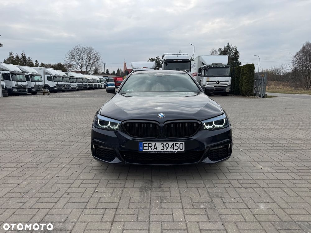 BMW Seria 5 530d xDrive Sport Line - 3