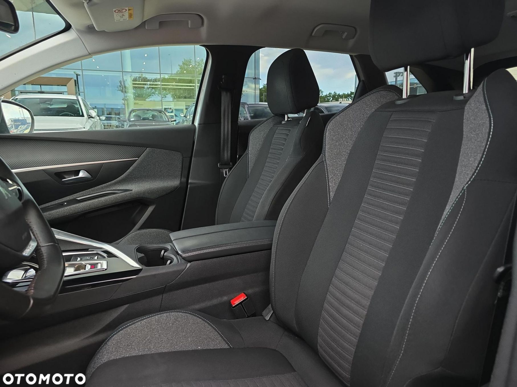 Peugeot 3008 - 13