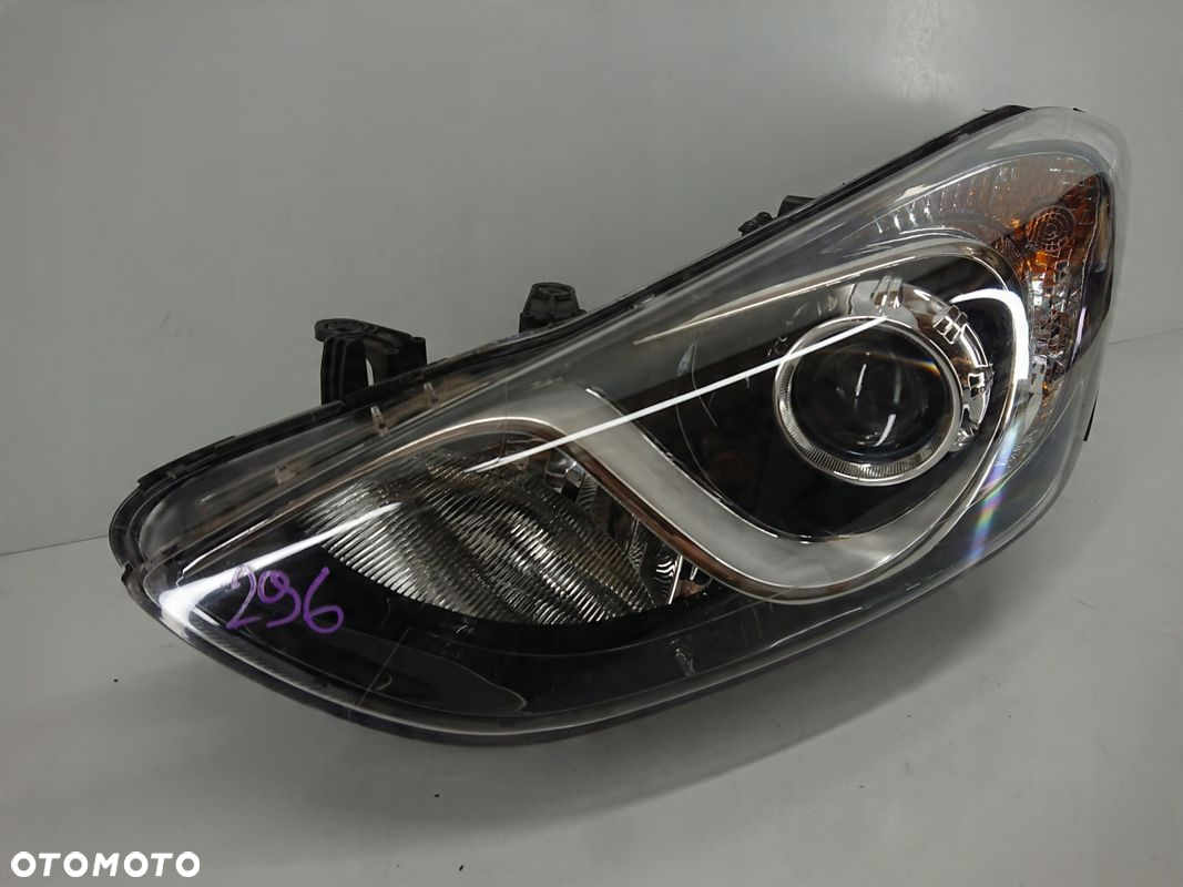 Hyundai i30 2 II 12- lampa lewa przód przednia - 2