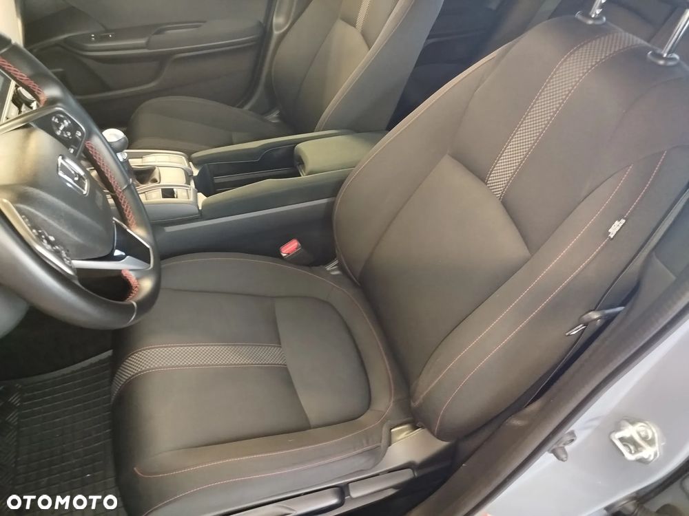 Honda Civic 1.0 T Comfort Sport Line - 16