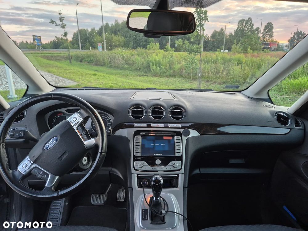 Ford Galaxy 2.3 Ghia - 6