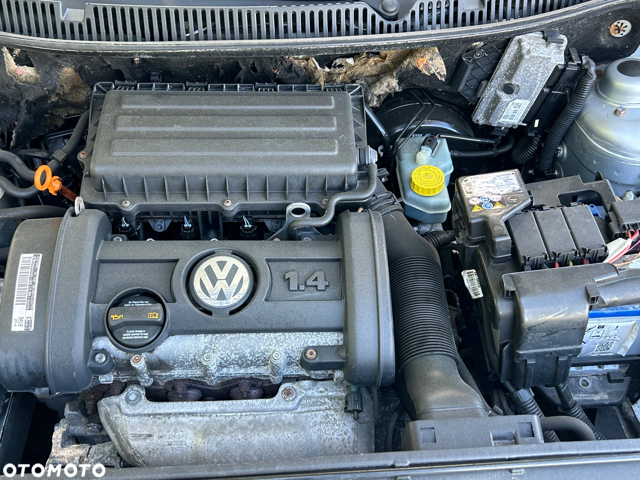 Volkswagen Polo 1.4 16V Comfortline - 28