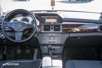 Mercedes-Benz GLK 200 CDI (BlueEFFICIENCY) - 4