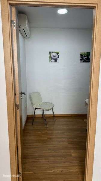 Gabinete em espaço de beleza - Grande imagem: 3/3