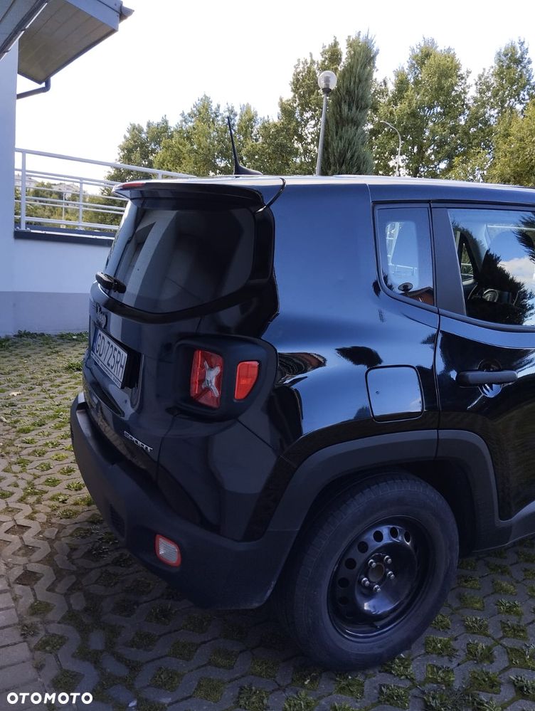 Jeep Renegade 1.6 E-TorQ Sport FWD - 5