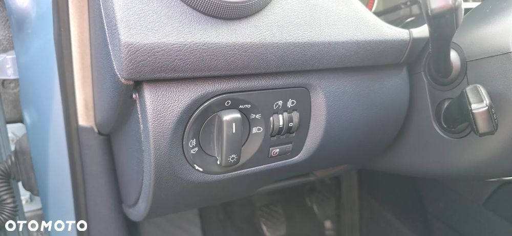 Audi A3 3-drzwiowe 1.9 TDI DPF Attraction - 9