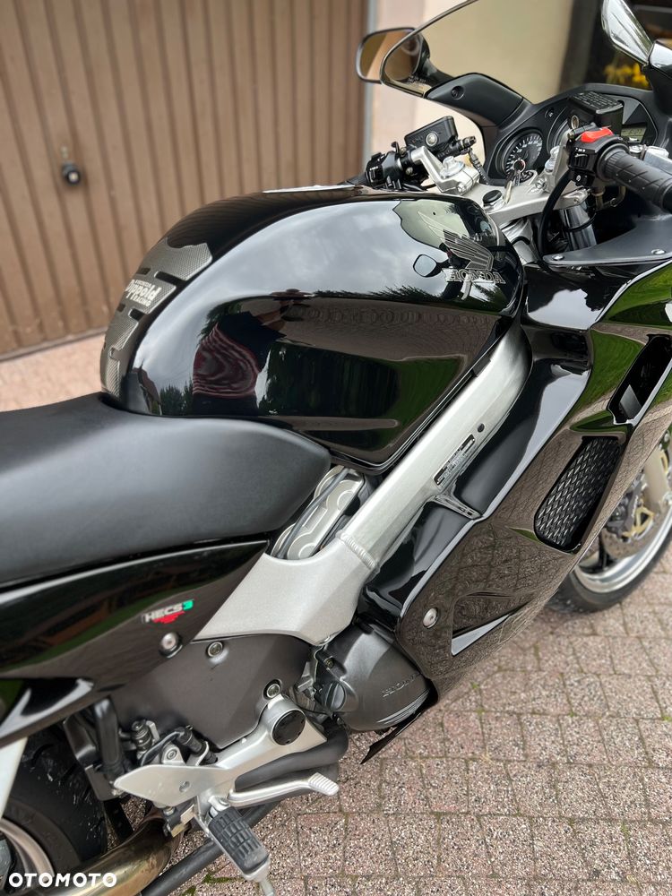 Honda VFR - 20