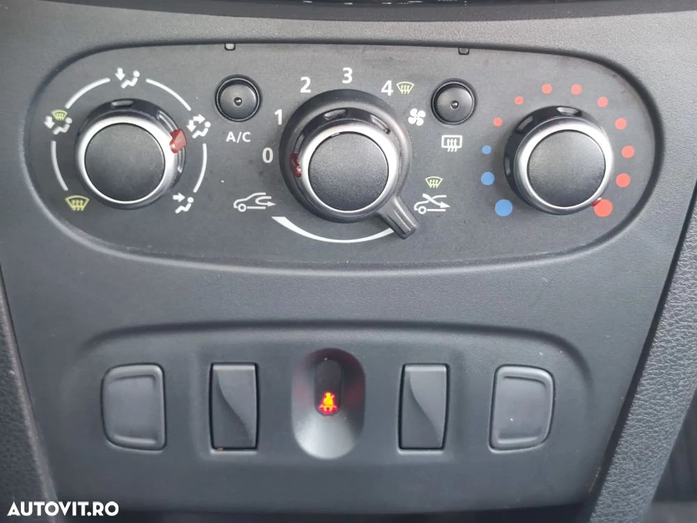 Dacia Logan - 18