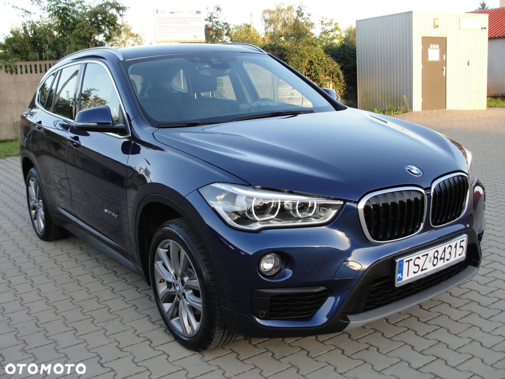 BMW X1 sDrive18d xLine - 14