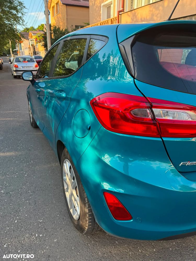 Ford Fiesta - 8