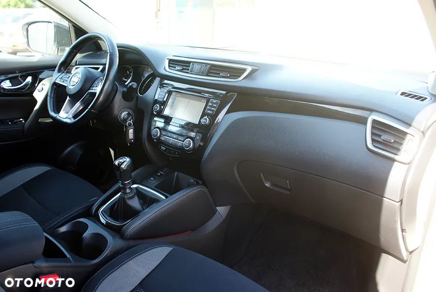 Nissan Qashqai 1.5 dCi Acenta EU6 - 4