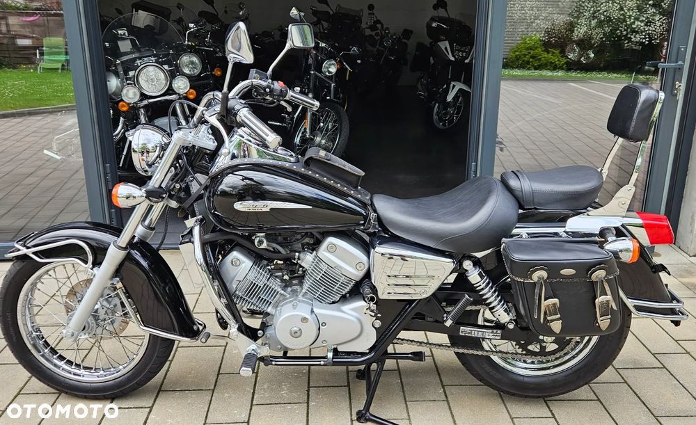 Honda Shadow - 23