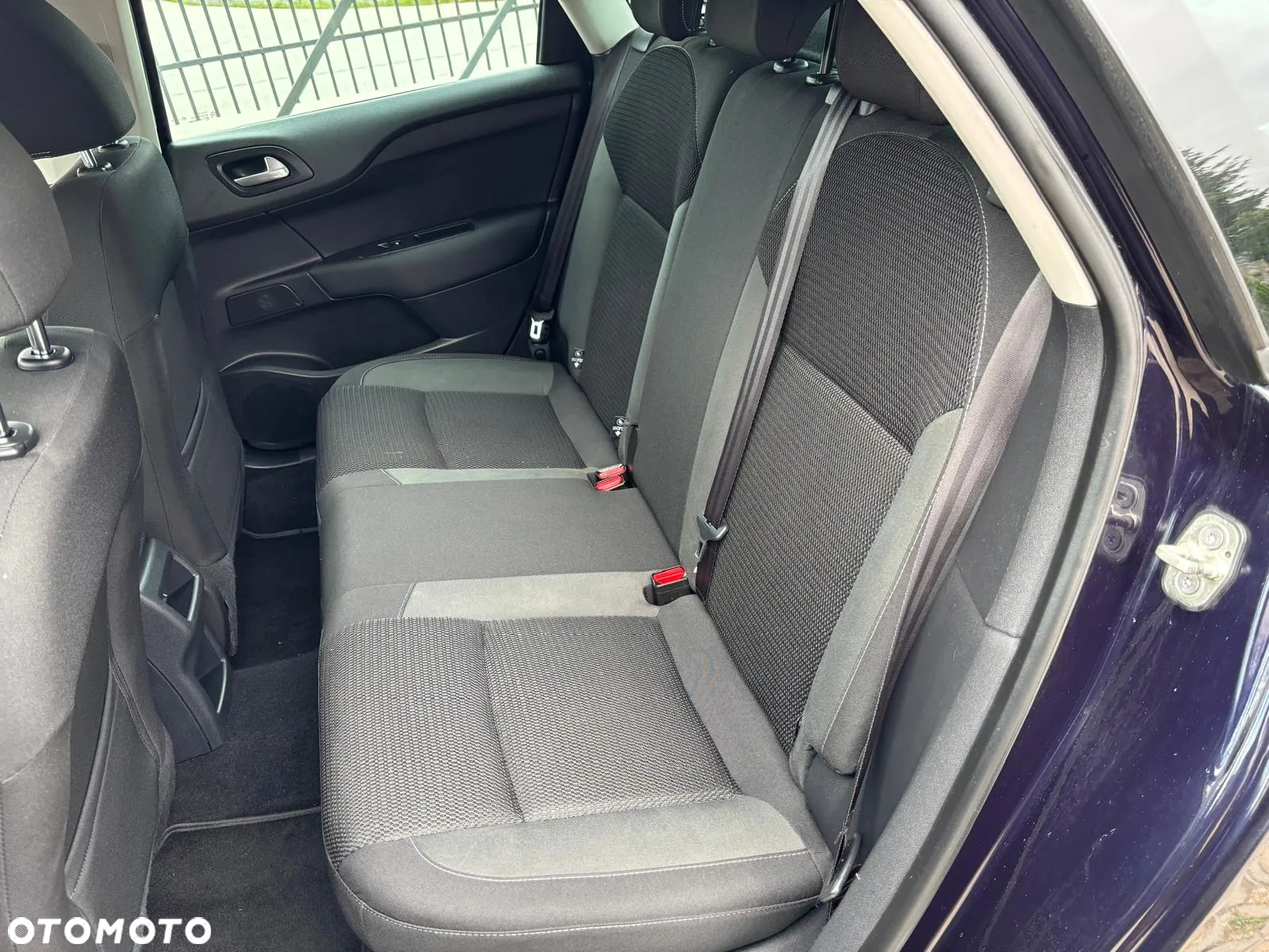 Citroën C4 BlueHDi 100 Selection - 17