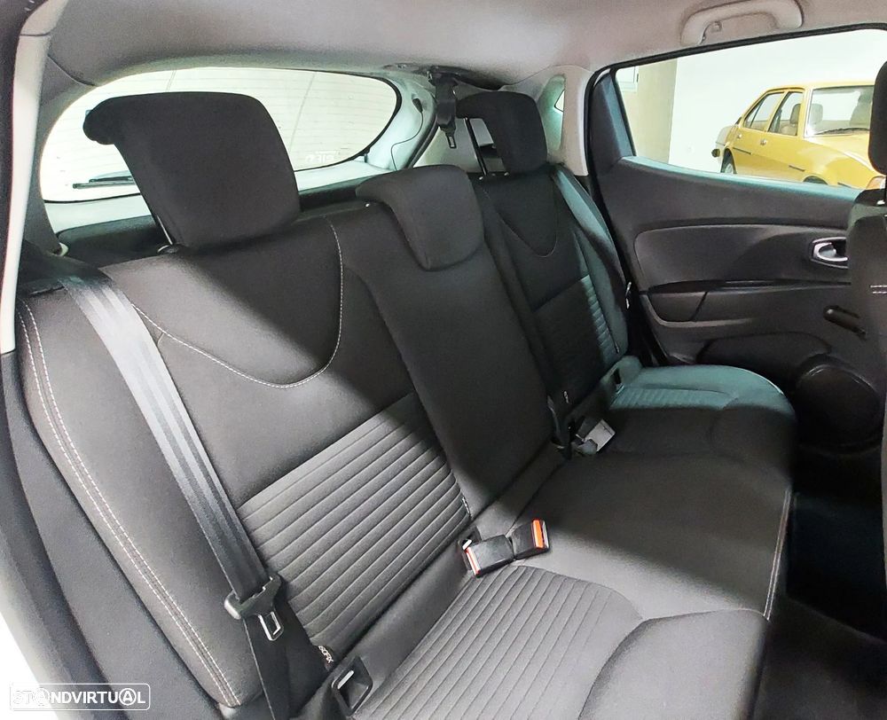 Renault Clio 1.5 dCi Limited - 10