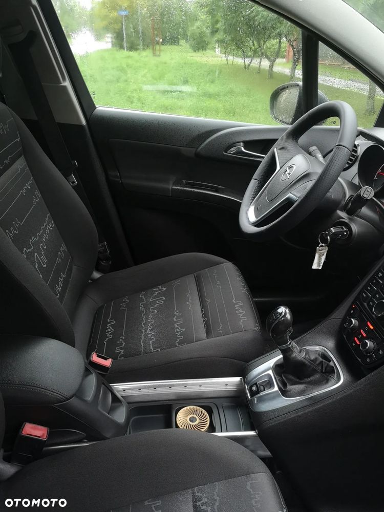Opel Meriva - 16