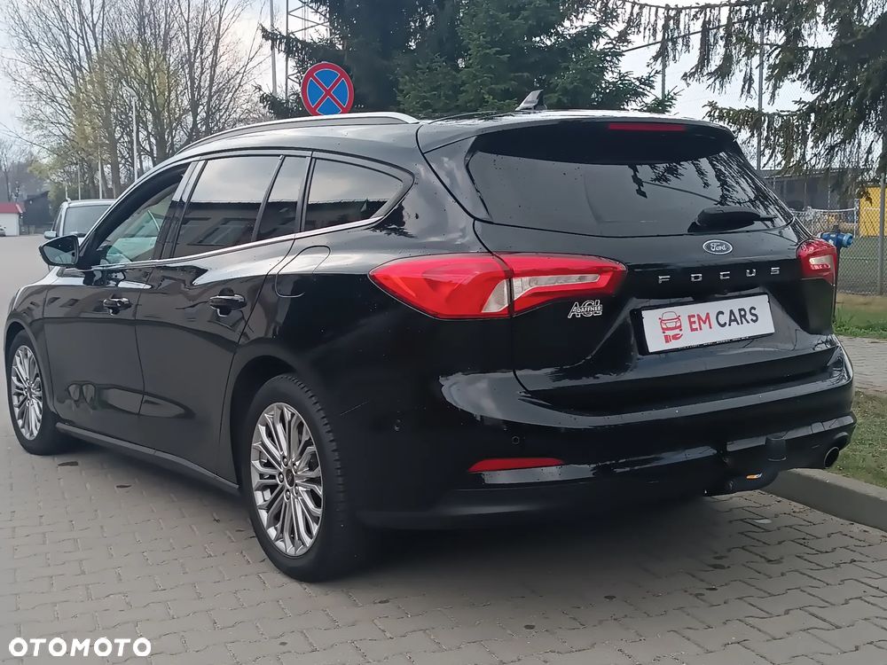 Ford Focus 1.5 EcoBlue Start-Stopp-System TITANIUM - 11