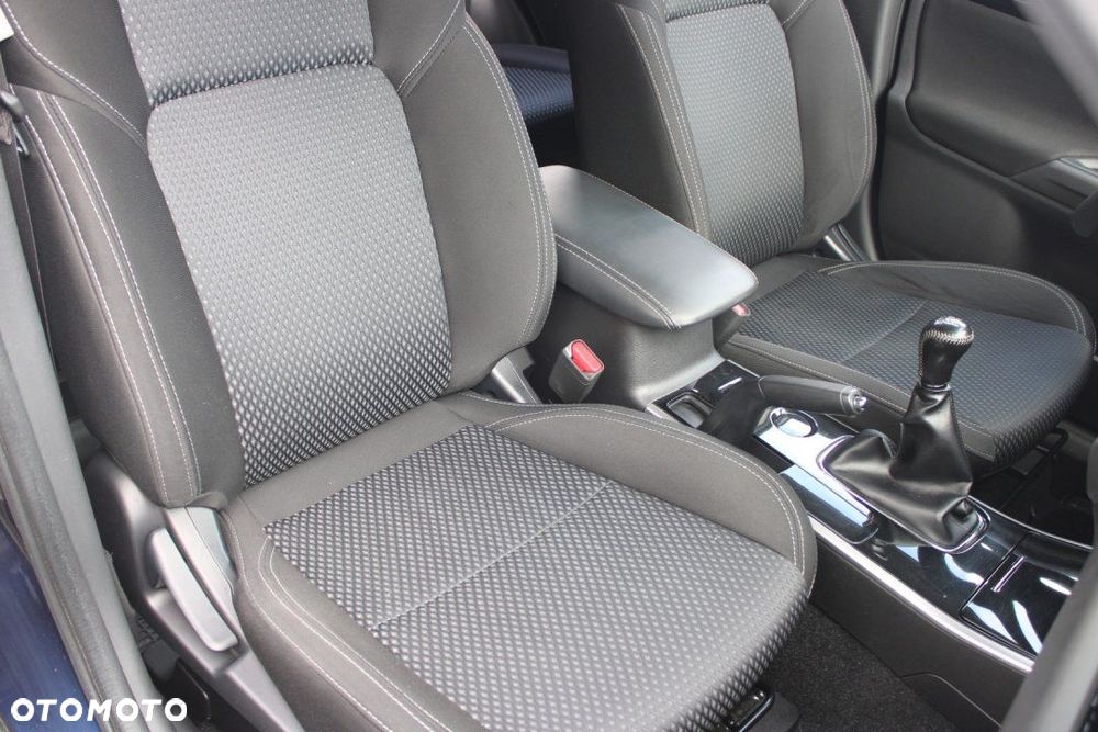 Mitsubishi Outlander - 18