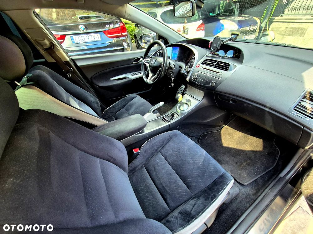 Honda Civic - 8