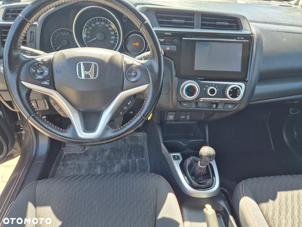 Honda Jazz 1.5 i-VTEC Dynamic - 9