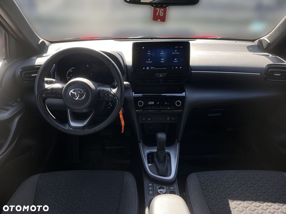 Toyota Yaris Cross Hybrid 1.5 Comfort 4x4 - 11