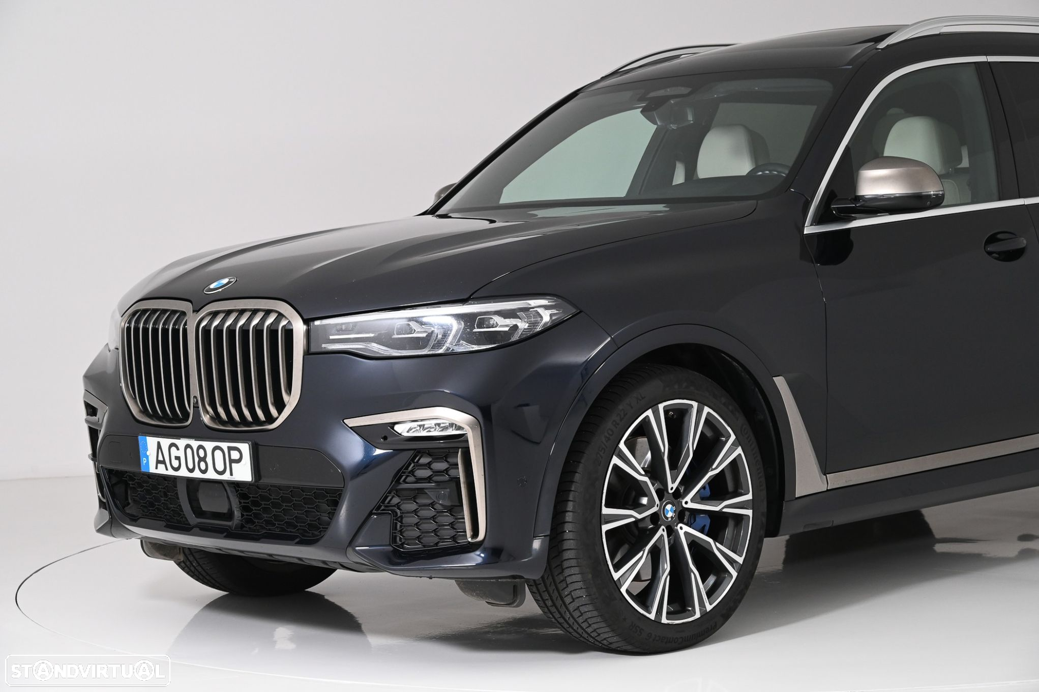 BMW X7 M50i - 10