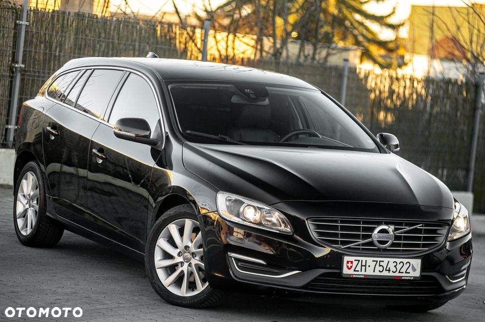 Volvo V60 D3 Geartronic Summum - 3