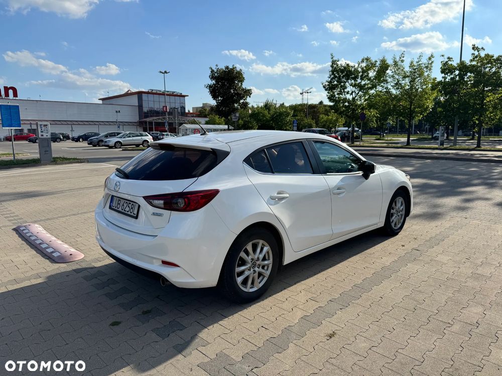 Mazda 3 - 5