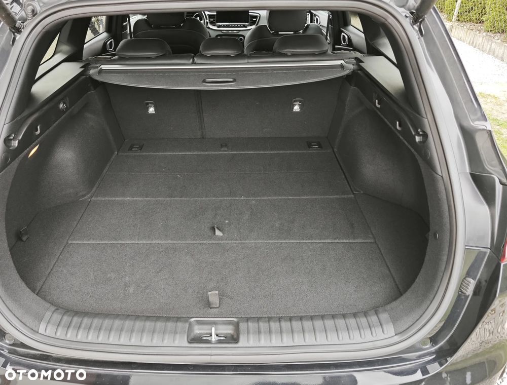 Kia Ceed 1.5 T-GDI DCT7 OPF GT Line - 25