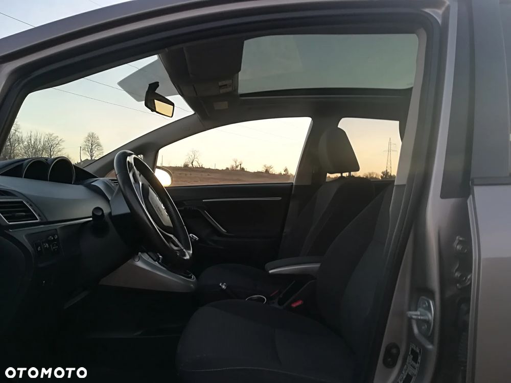 Toyota Verso 1.6 D-4D Prestige - 14