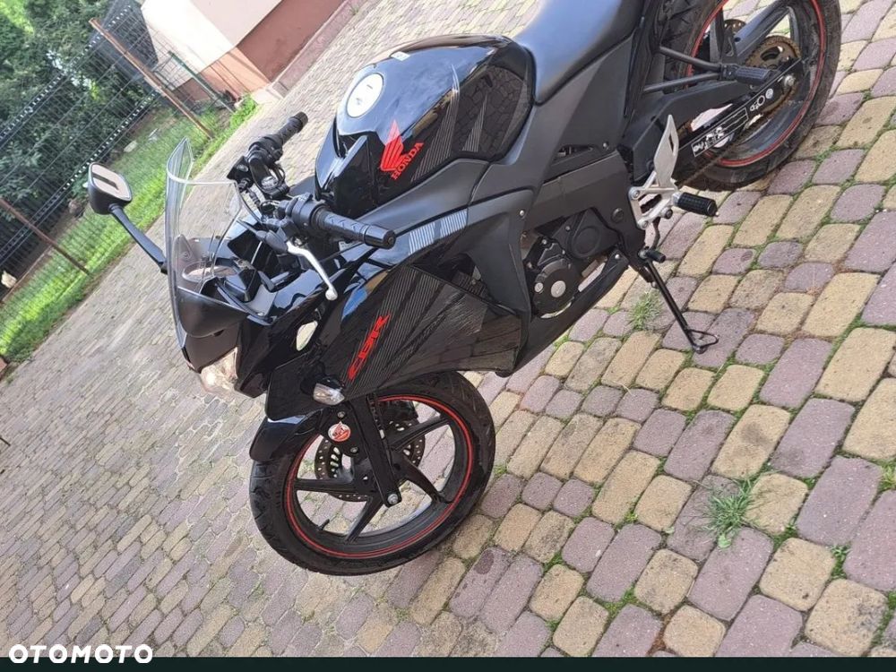 Honda CBR - 4