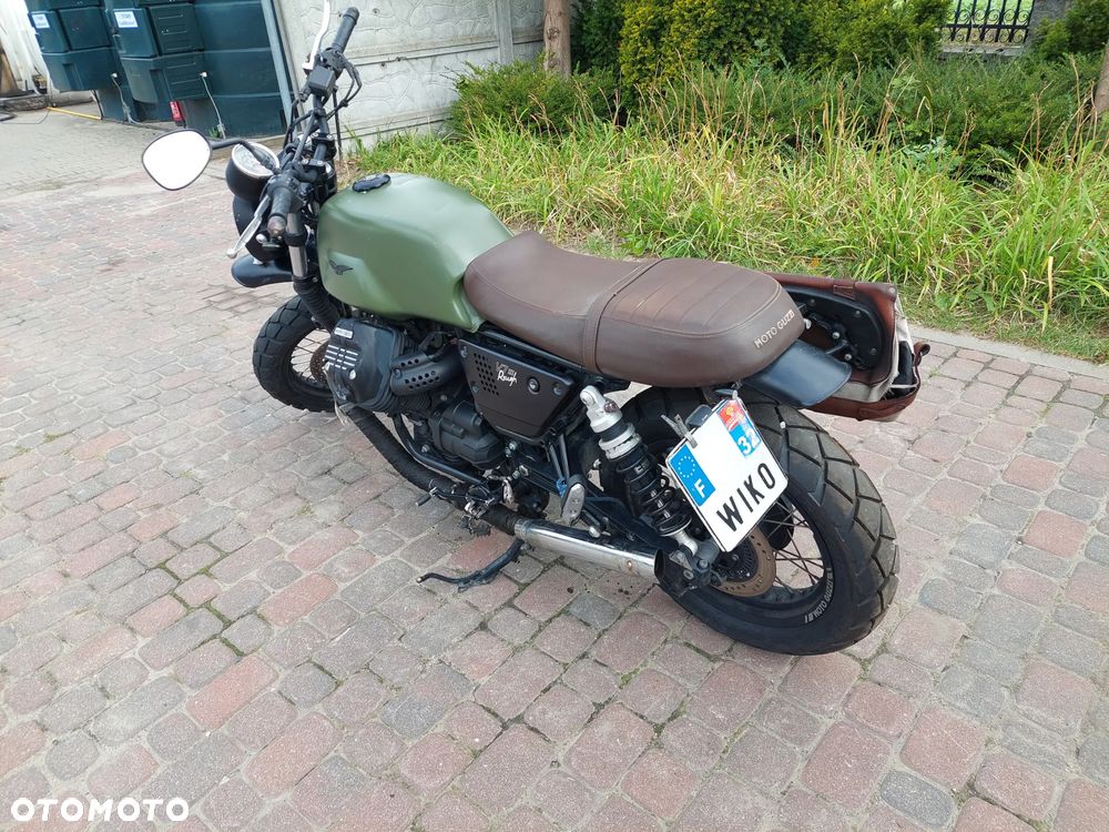 Moto Guzzi V7 - 3