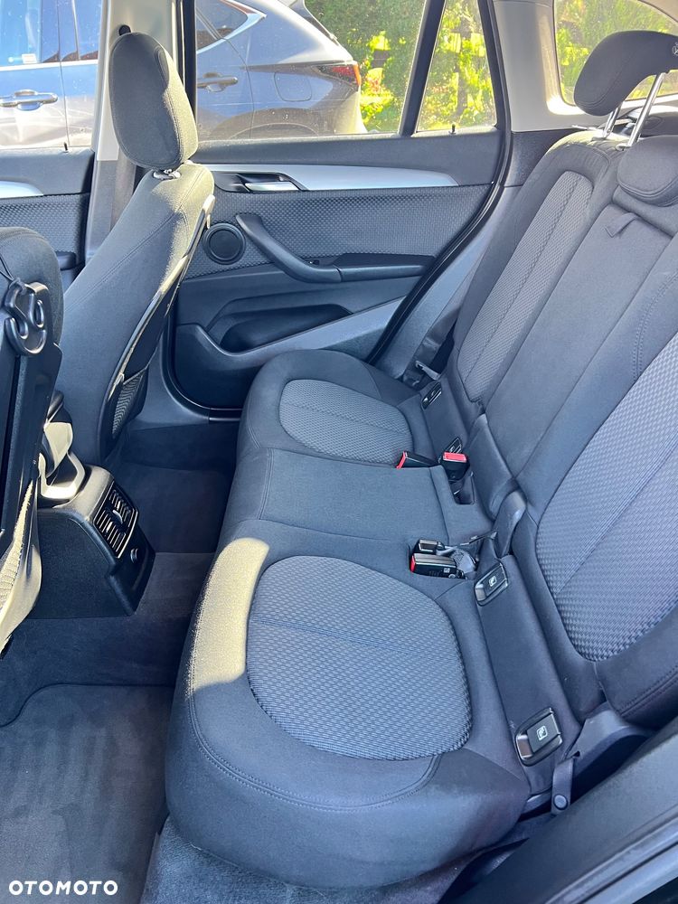 BMW X1 xDrive20i - 14