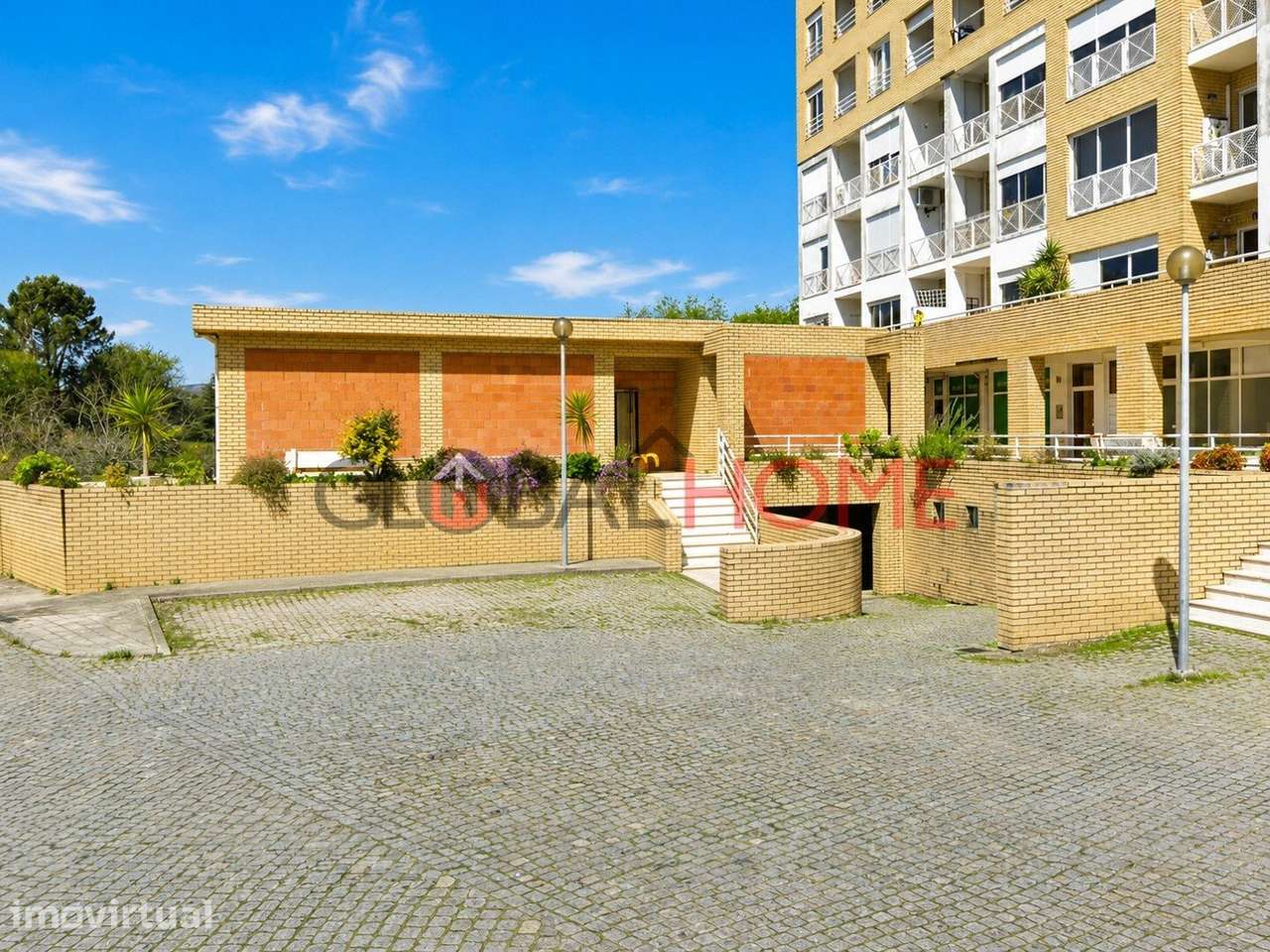 Apartamento T3 Renovado em Valbom - Grande imagem: 3/55
