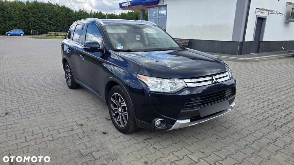 Mitsubishi Outlander 3.0 V6 XLS - 1