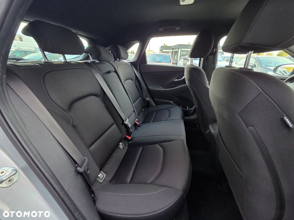 Hyundai i30 1.6 CRDI DCT Prime - 11