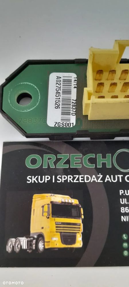 Mercedes Actros moduł przekaźnik 0275451526 - 2