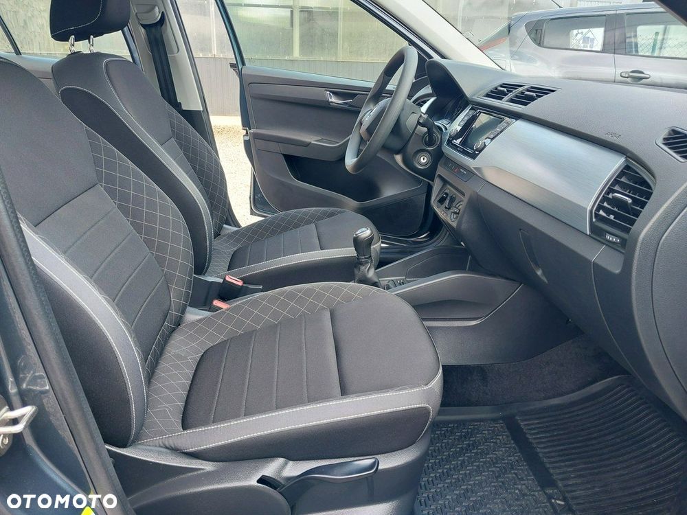 Skoda Fabia 1.0 TSI Ambition - 12
