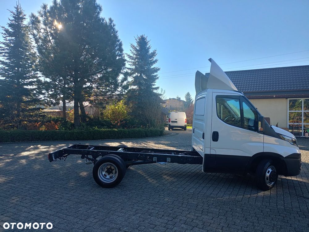 Iveco DAILY 35C14V  HI-MATIC - 5
