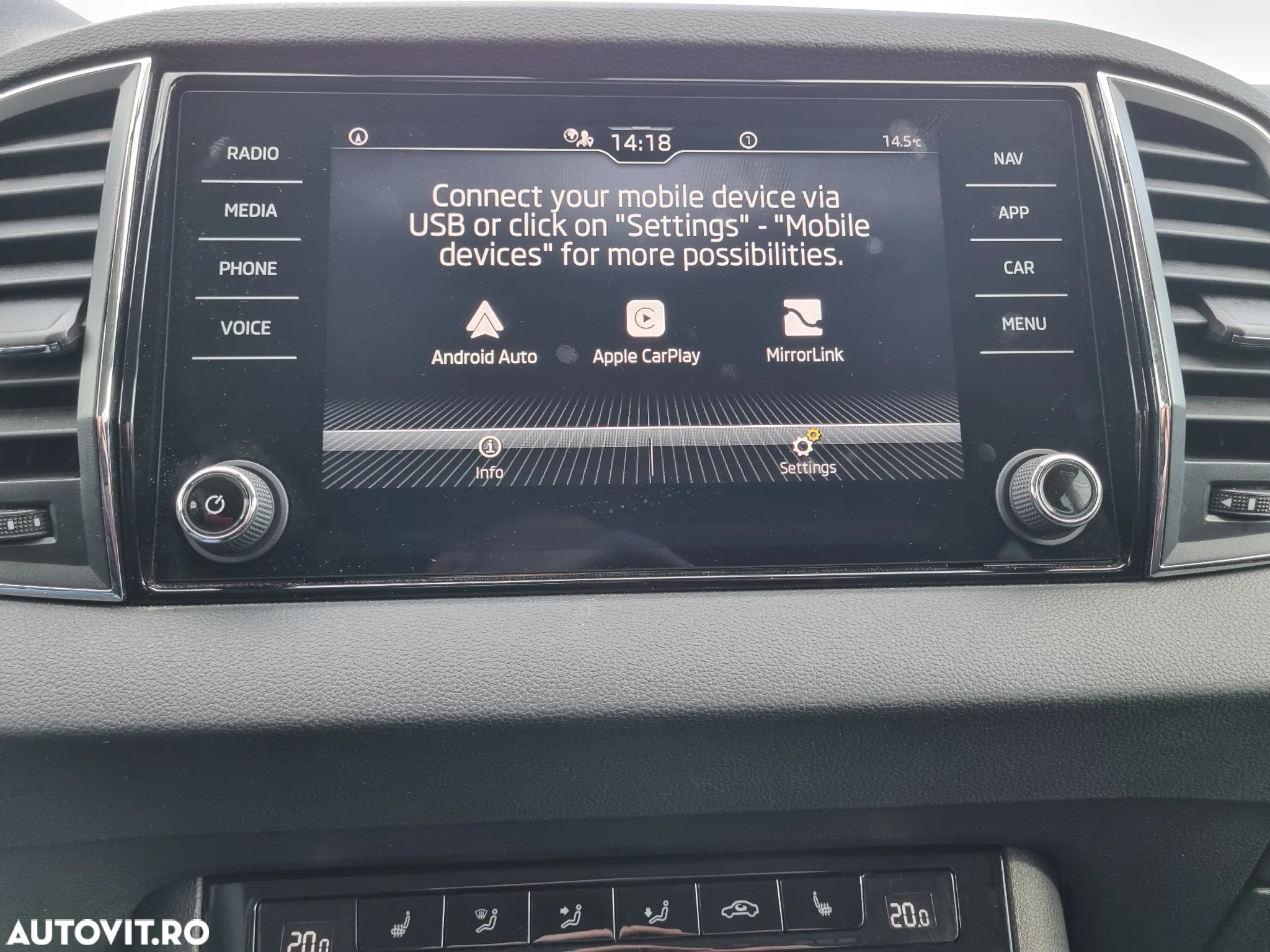 Skoda Karoq 1.5 TSI DSG Ambition - 25