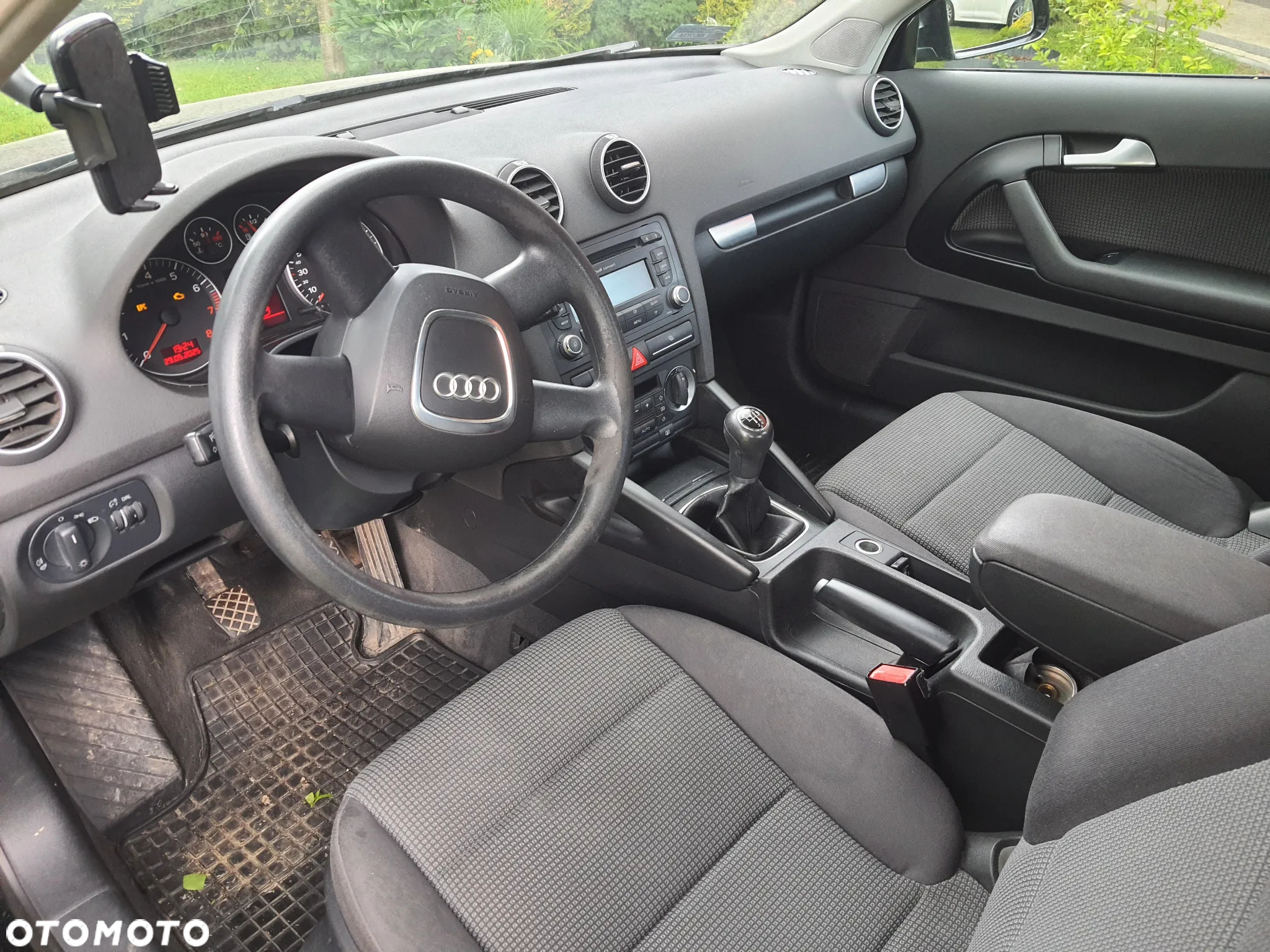 Audi A3 1.6 Ambiente - 2