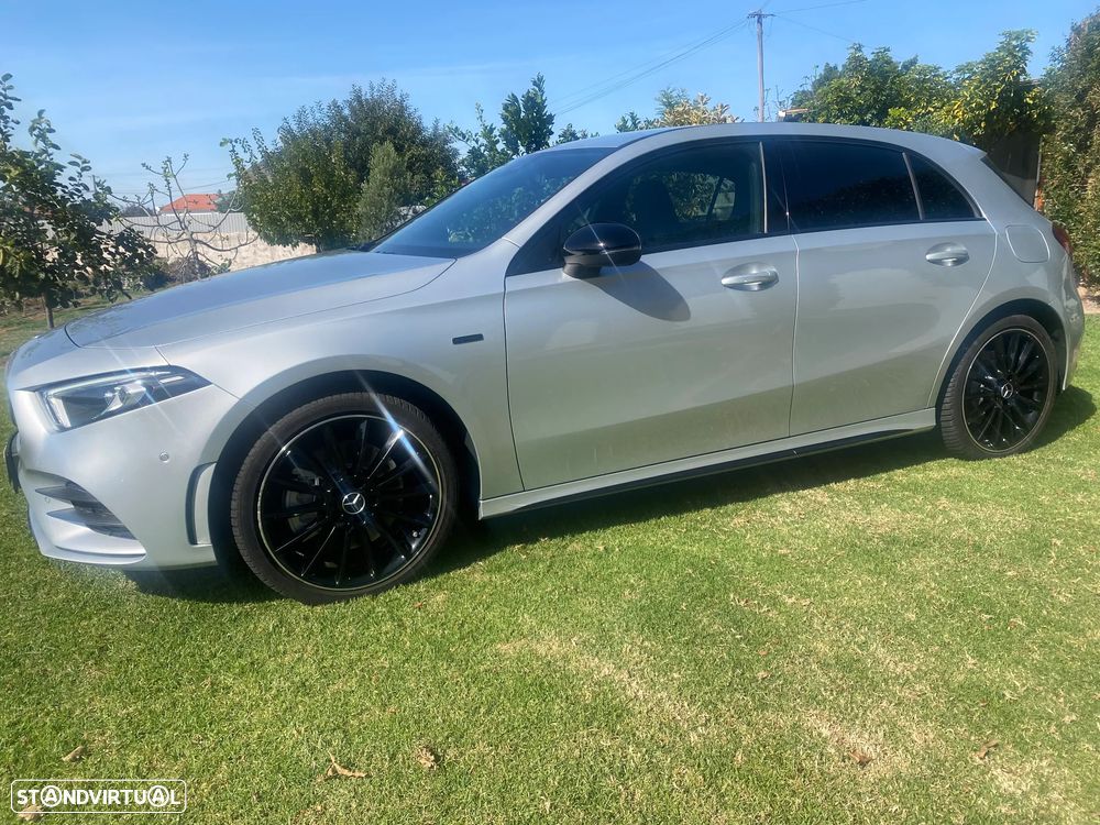 Mercedes-Benz A 250 e AMG Line - 10