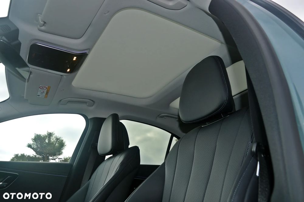 Mercedes-Benz Klasa E 200 Avantgarde - 14