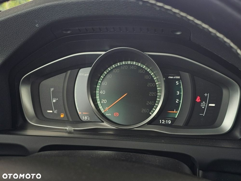 Volvo S60 - 17