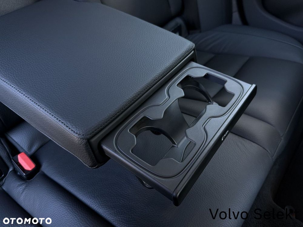 Volvo V60 Cross Country - 15