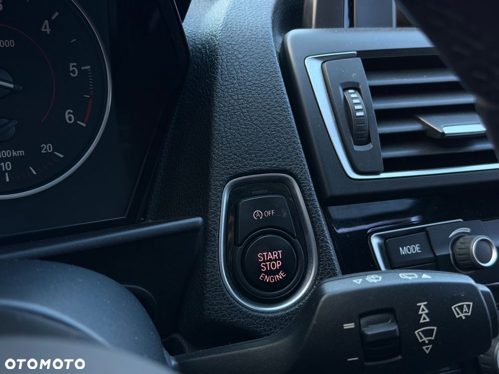 BMW Seria 1 120d M Sport Shadow - 21