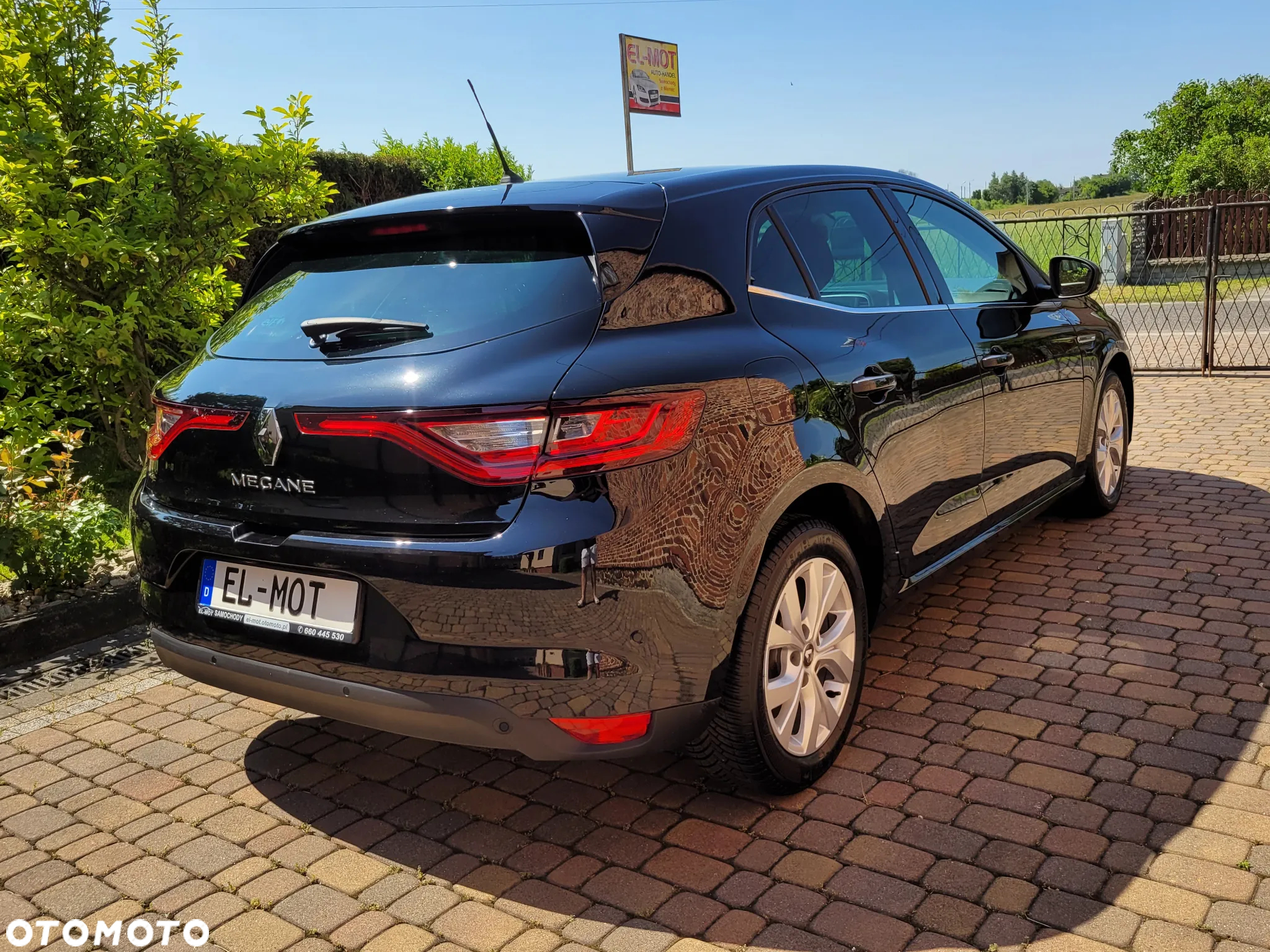 Renault Megane ENERGY TCe 140 EDC LIMITED - 5