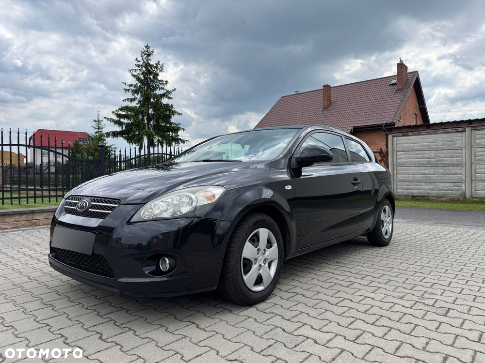 Kia Ceed 1.6 CRDi 90 Vision - 2