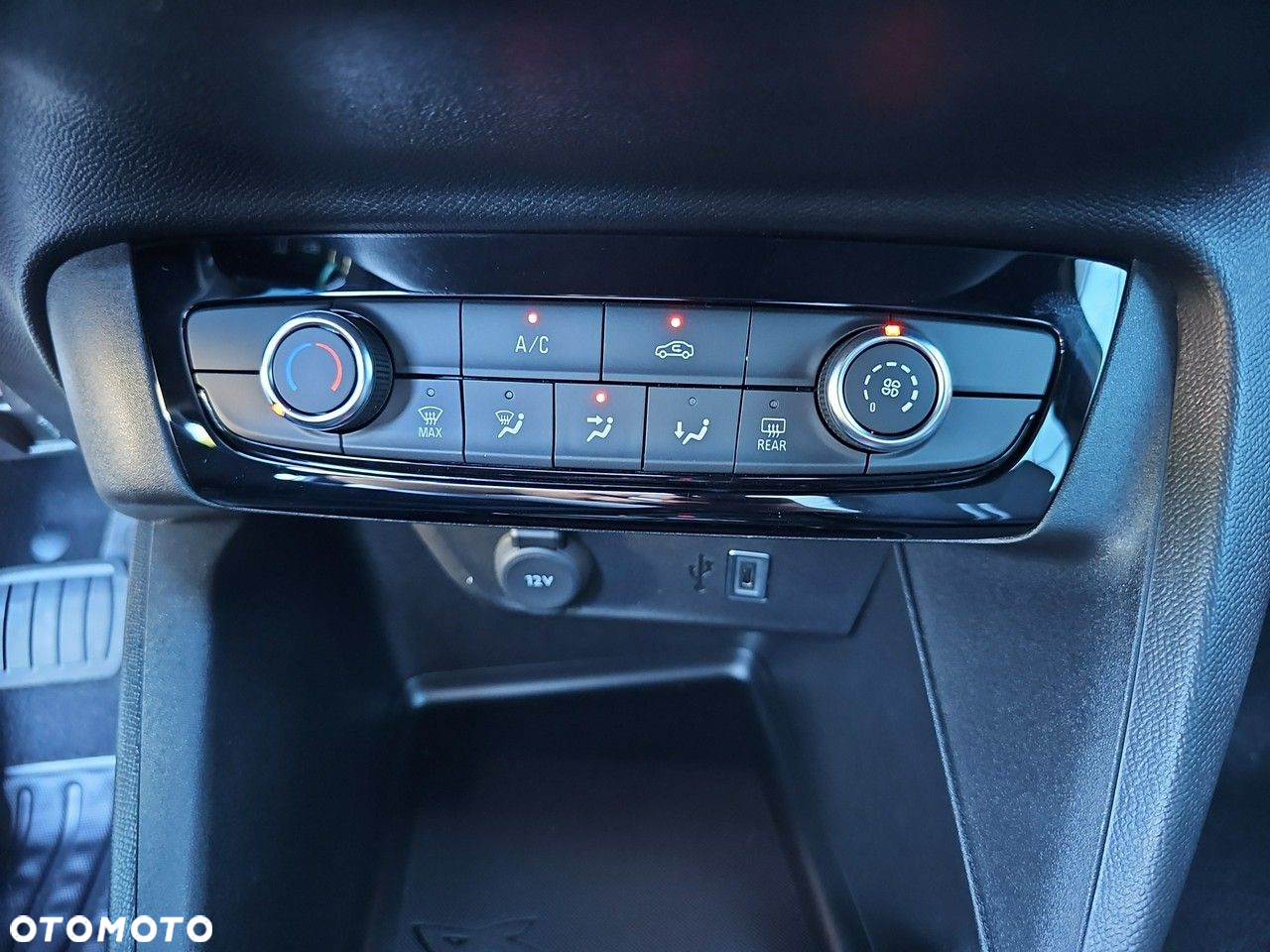 Opel Corsa - 16