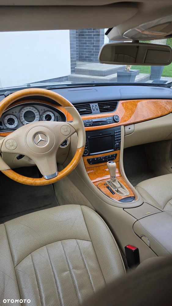 Mercedes-Benz CLS 320 CDI - 8